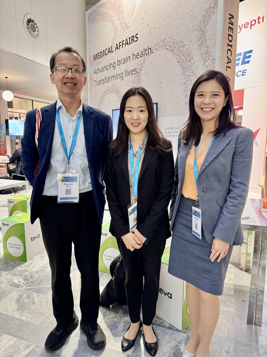Had a great time at the #2024EHC European Headache Congress! Honored to present on using #LLMs in #headache  clinics/research in the Data Science &amp; AI session with the my esteemed colleagues <a href="/ErlingTronvik/">Erling Andreas Tronvik</a> Parashkev Nachev. Wonderful connecting with colleagues around the world!