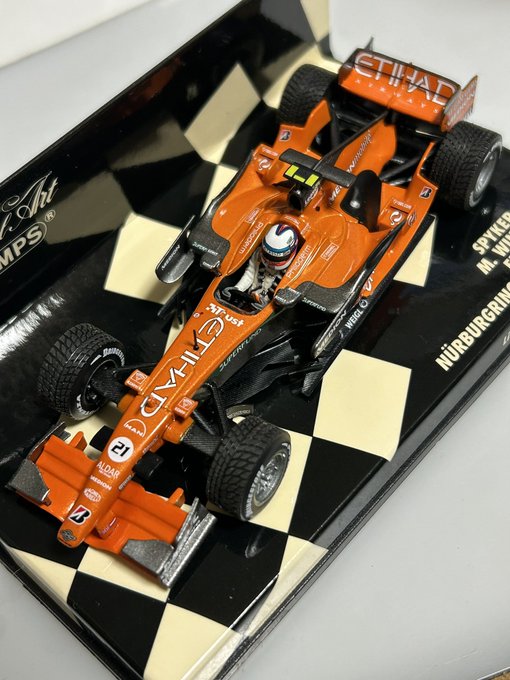 最終戦なので少し早めにF1待機。コンスト優勝争いはほぼマクラーレンっぽいけどまだわからないし、6位争いもまだわからないので面白くなりそう。ボッタスも最後にポイント取れるといいなあ。 