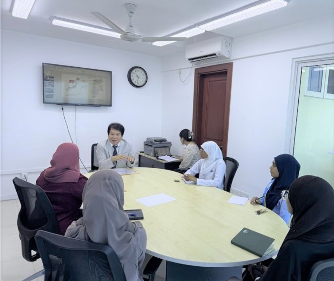 JapaninMaldives's tweet image. #JENESYS 2024 participants had a orientation meeting today. They got useful information about Japanese culture from Deputy Chief of Mission, Mr. SUGIYAMA Koji and staffs from Embassy. This time they will visit Nagano Prefecture❄️ It is cold in 🇯🇵 so please stay warm!🧣☃️ #JICE