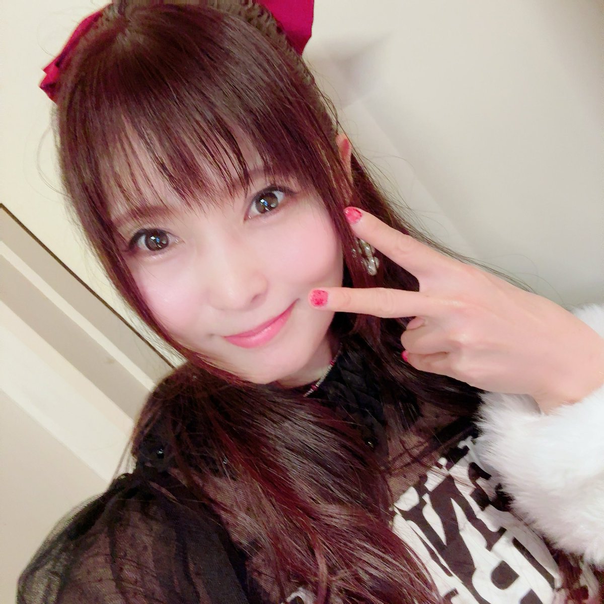GENKI!?vol.137 今年最後のLive！
無事に終わる事ができました。
会場にお越し下った保護者の皆さま本当に心強かったです❣️
今年最後にお会いできて幸せでした
ありがとうございました🥹✨✨
配信をご覧頂いた皆さまにも感謝💓
来年もソロもひとりTPDも頑張りますのでよろしくお願いします☺️💕