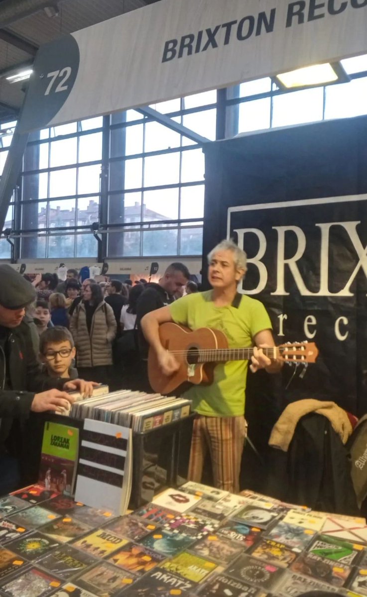 Brixton Records
Musikaren plaza 72
<a href="/durangoko/">Murueta Torre</a>