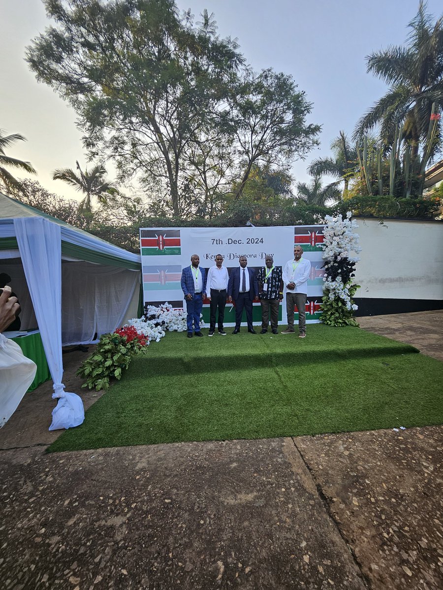 MaangiJoash's tweet photo. Kenyans in Uganda form a critical part of the Kenyan Diaspora especially in their remittances where they are No. 10 globally and No. 2 in Africa.
It was a pleasure joining them in celebrating the Kenya Diaspora day in Uganda held on 7thDec 2024 at the Kenyan Chancery in Uganda as part of the Kenyan week in Uganda that will culminate in the celebration of our 61st Jamuhuri day on 12th Dec 2024 and 60th Anniversary of Kenya's Diplomatic journey.