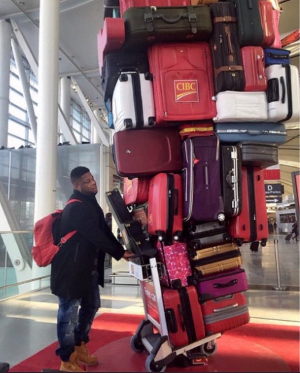 taykamau's tweet photo. @LewisHamilton LH44 die hard fans moving to Ferrari after today https://t.co/yAkqFdhRO0