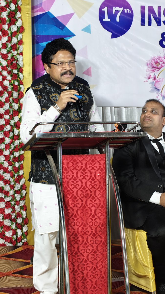 MahalingMukesh's tweet photo. ଜେସିଆଇ ଟିଟିଲାଗଡ଼ ସିଟିର ୧୭ତମ ବାର୍ଷିକ ଉତ୍ସବରେ ମାନ୍ୟବର ଟିଟିଲାଗଡ଼ ବିଧାୟକ ଶ୍ରୀ @NabinJain07 ଙ୍କ ସହିତ ଯୋଗଦେଲି। https://t.co/ODIfntsG7I