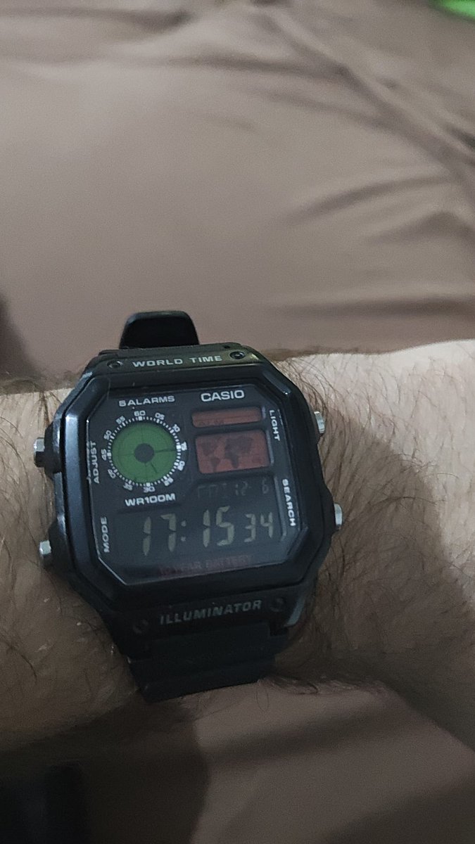 EAGLEGAMES12's tweet photo. @jacobfuknjones uh, casio, nice https://t.co/w2VbUMphgw