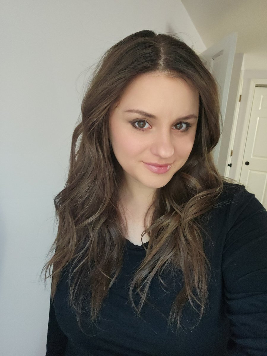 ♕ LEXA | ᴊᴇʟʟᴏ ǫᴜᴇᴇɴ tweet media