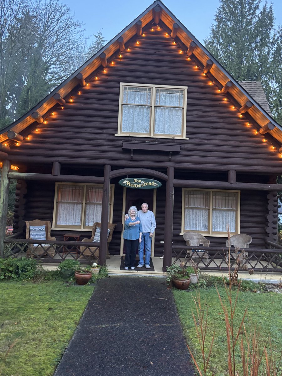 Becca❤️‍🔥VANCOUVER N1✨ tweet media