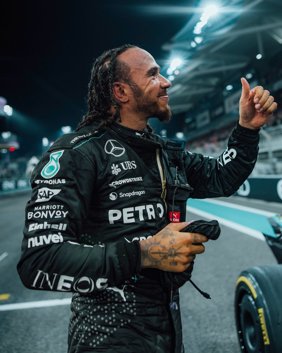 F1's tweet photo. The curtain falls on a glorious partnership 🥹

#F1 #AbuDhabiGP @MercedesAMGF1 https://t.co/sprCiA4qBH