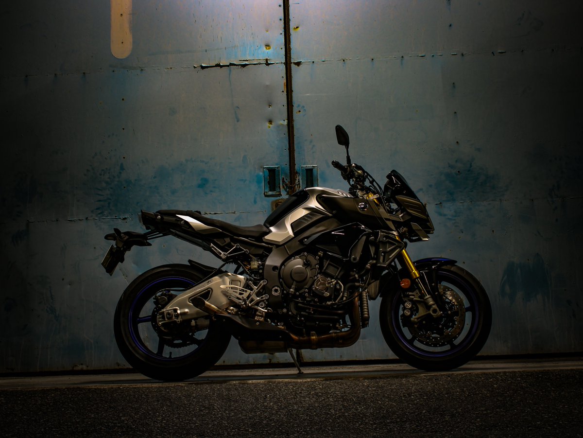 tomo_6r_25r's tweet photo. MT-10:@emuten__ 
GT250R:@MATIBITOsb2 https://t.co/cPfsZ4AP3Z