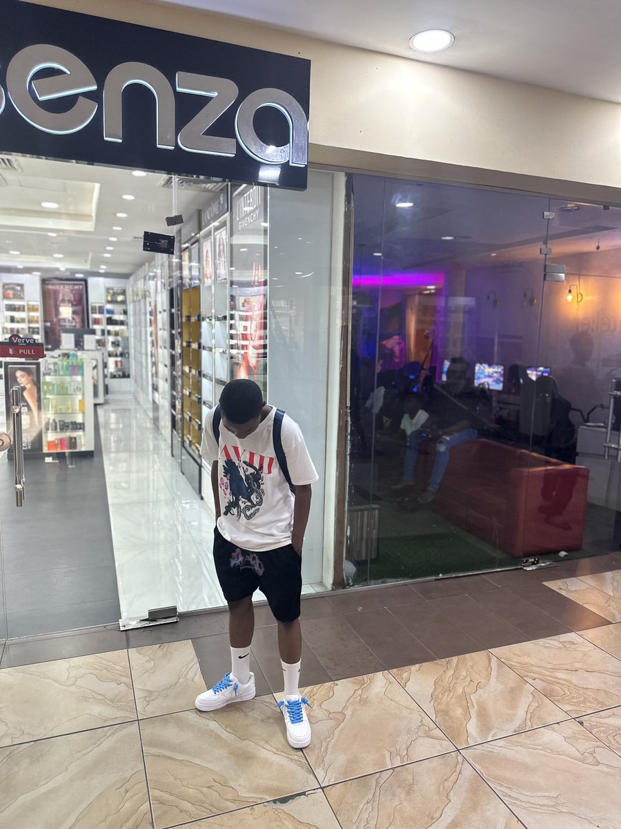dayoswago's tweet photo. 🔁🐍 https://t.co/ElS8PhLb2N