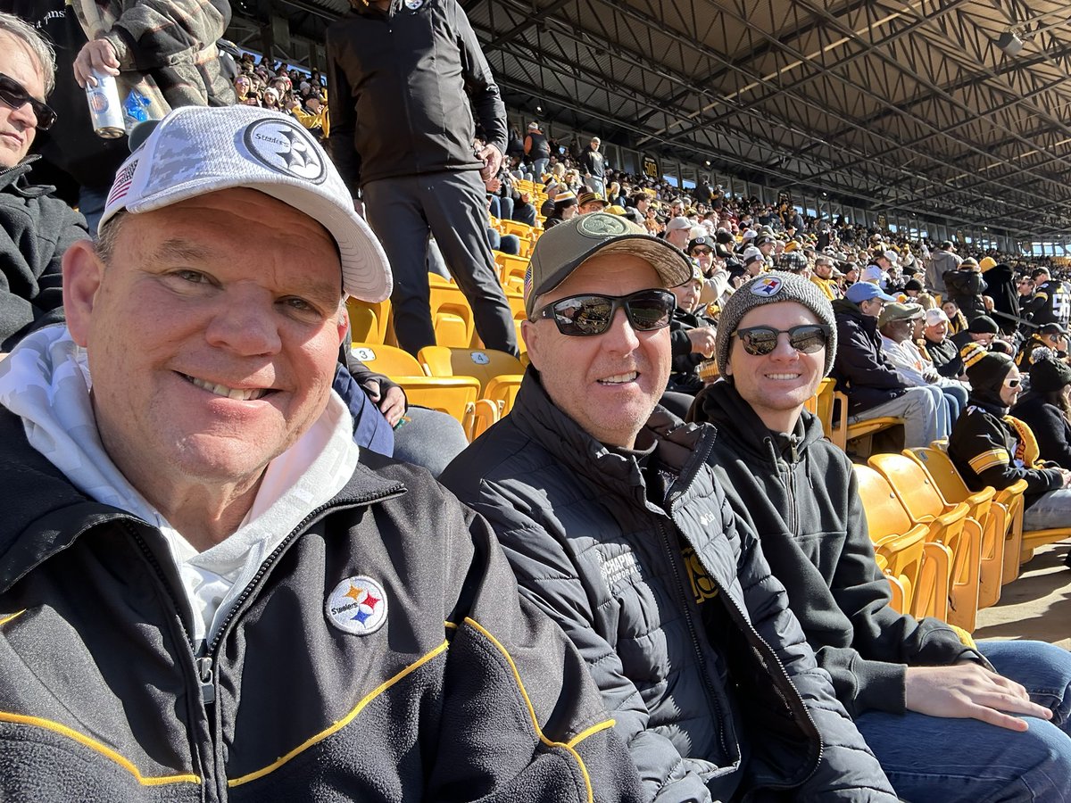 Chukster55's tweet photo. #HereWeGo 
#Steelers https://t.co/yBc2LL4t5P