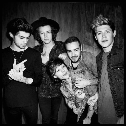 flicckerxx's tweet photo. io devo tutto a loro
il mio carattere
la mia forza
la mia gentilezza 
la mia vulnerabilità 
la loro musica è stata una salvezza per questa generazione 
sono il mio tutto e lo saranno per sempre https://t.co/Gt8Rlohddx
