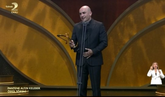 2 kelebek birbirimize bakıyoruz 😍😍 #PanteneAltınKelebek
#Prens
#girayaltınok