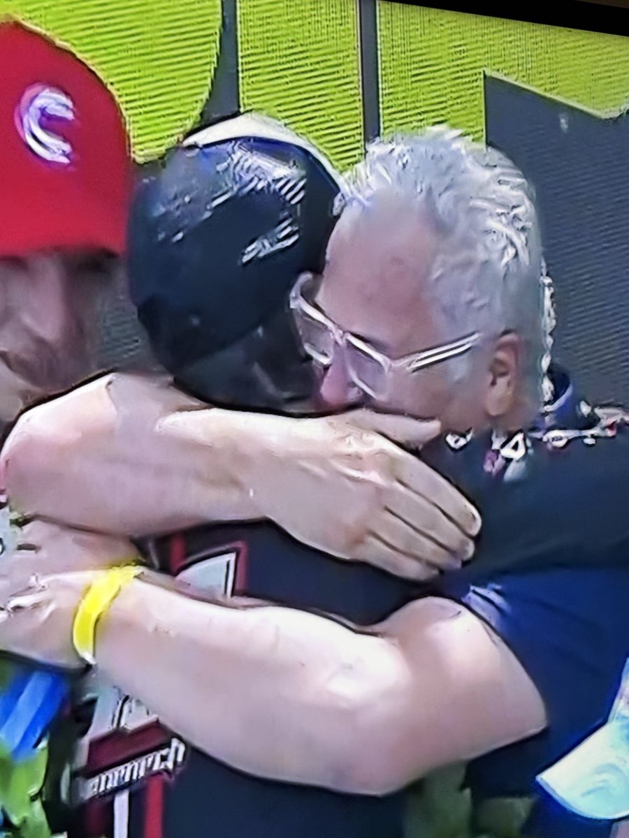 Carlos Testa tweet media