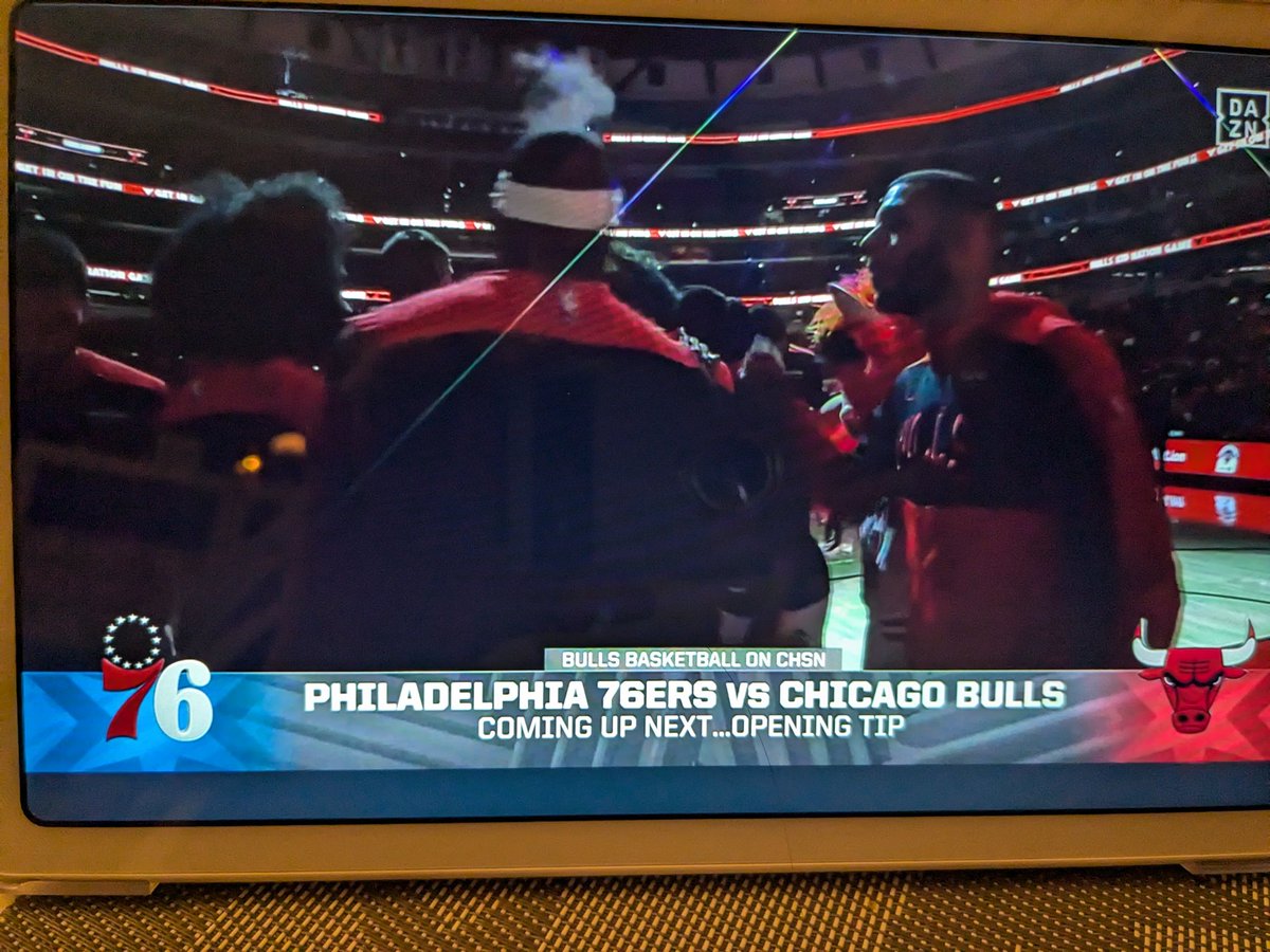 milka0706's tweet photo. Let's go #ChicagoBulls ❤️
#Dazn #DaznNBA https://t.co/yHBUCOsTvc