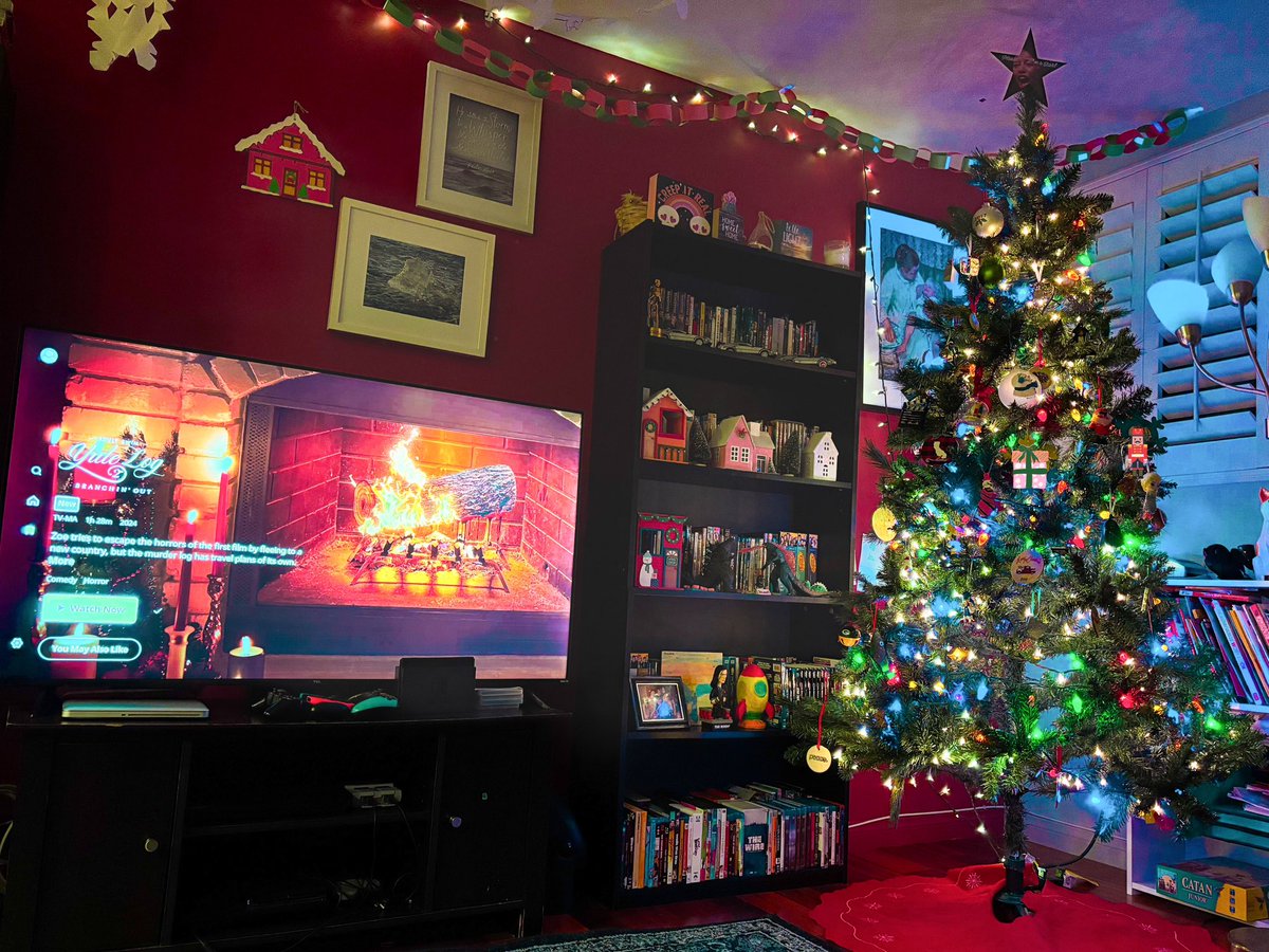 Throw another log on the fire: <a href="/adultswim/">adult swim</a> #YuleLog2 is bloody, bizarre and one hell of a fun sequel. Here’s hoping there are more Yuletide surprises in our future! 🔥🪵🎄 <a href="/heyCasperKelly/">Casper Kelly</a> <a href="/TheAndreaLaing/">Andrea Laing</a> #MutantFam