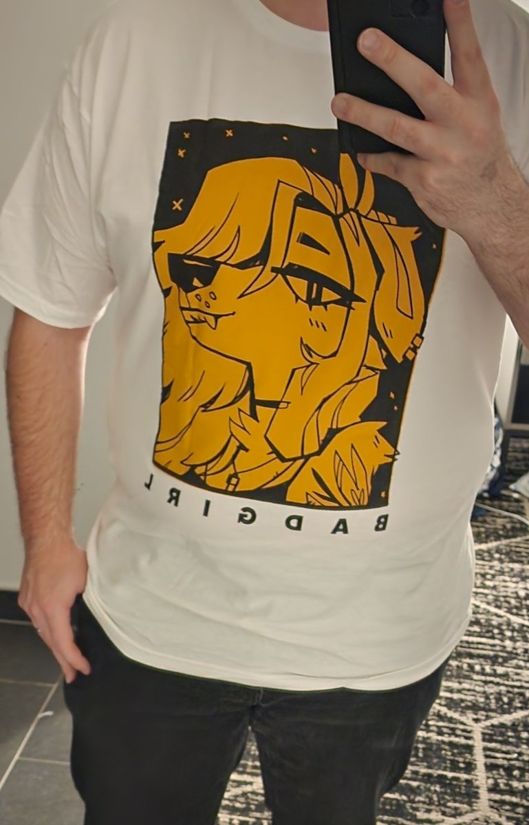 AMWolf_VRC's tweet photo. Day 4 fit @ MFF! Final day to come say Hi! Last night was a blast, we partied so hard we got kicked out! I didn't get to DJ but I got to see some awesome friends slam down some tunes!

Shirt from @/Cocadope #DOUBLEDOG https://t.co/mvTmWAVQXY