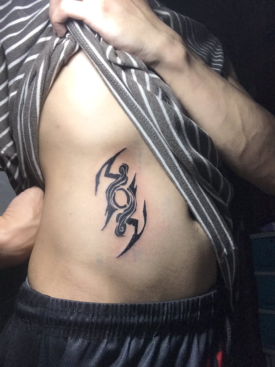 C4RL0STTT's tweet photo. Got my 1st tats https://t.co/gmhjvdJU4B