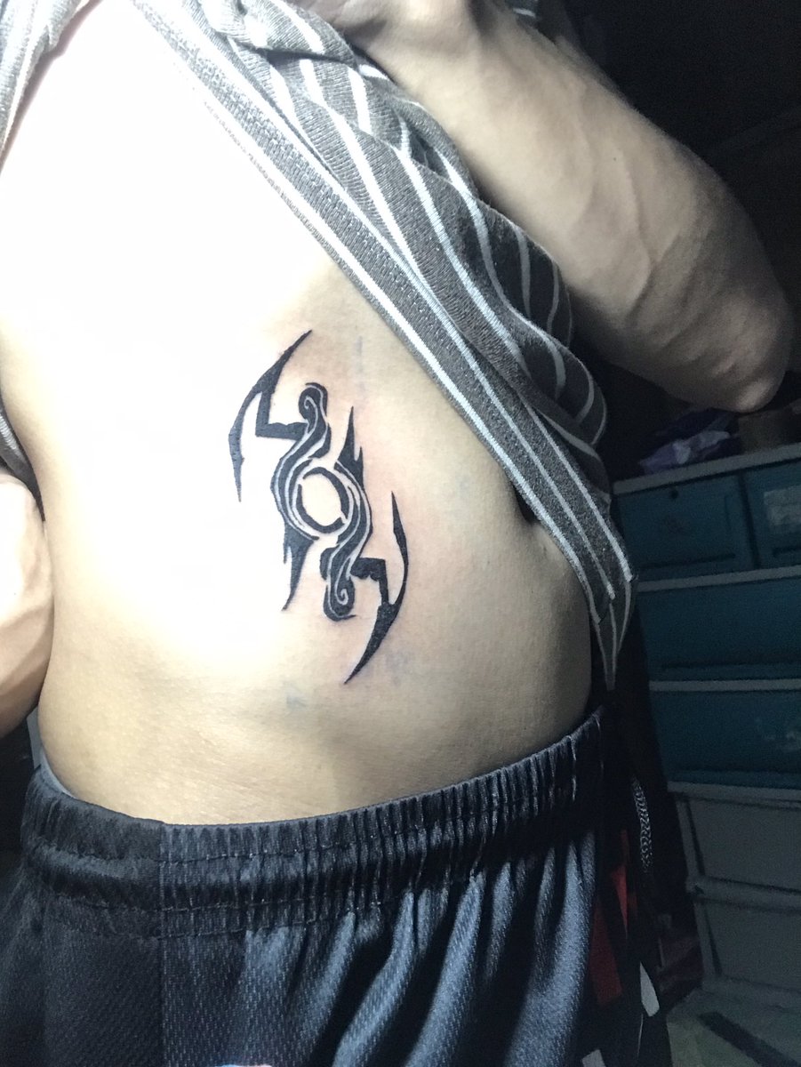C4RL0STTT's tweet photo. Got my 1st tats https://t.co/gmhjvdJU4B
