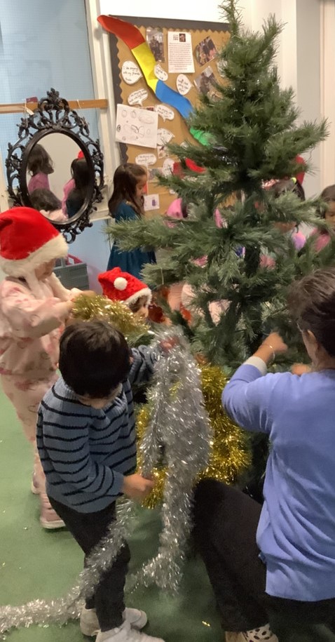 Frizinghall Primary School tweet media