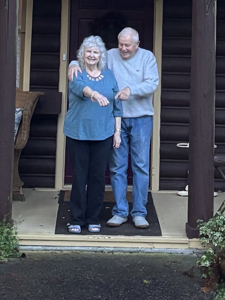 Becca❤️🔥VANCOUVER N1✨ tweet media