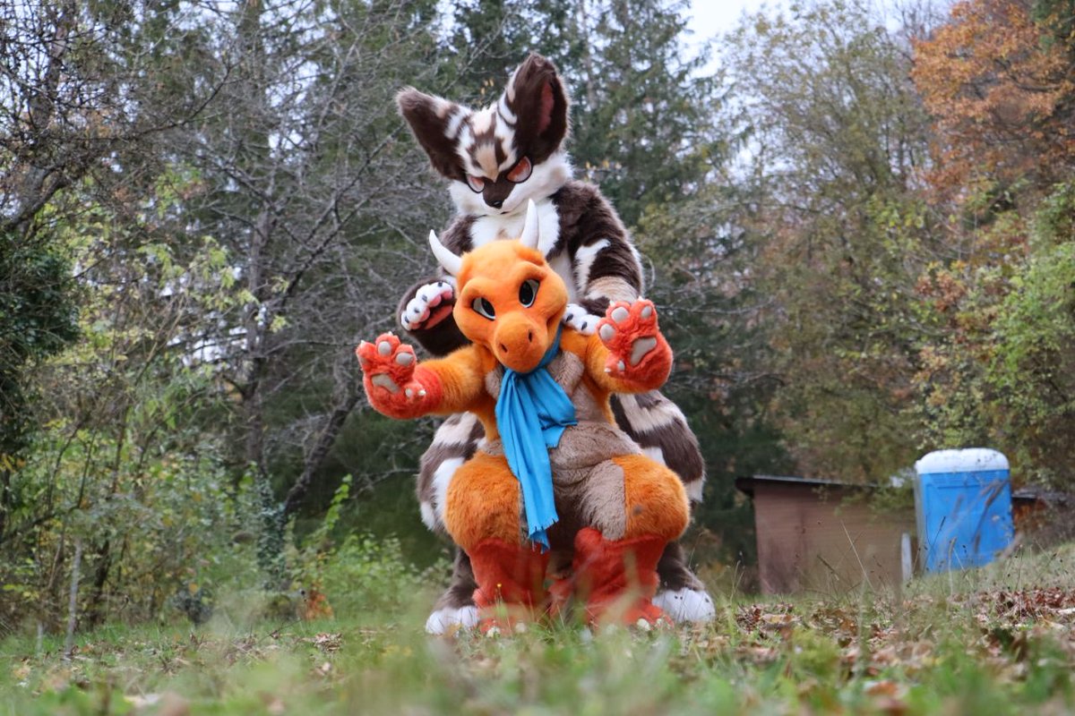 Lovely pic with my buddy, pic shot by my lovely husker! Ahhh &lt;3