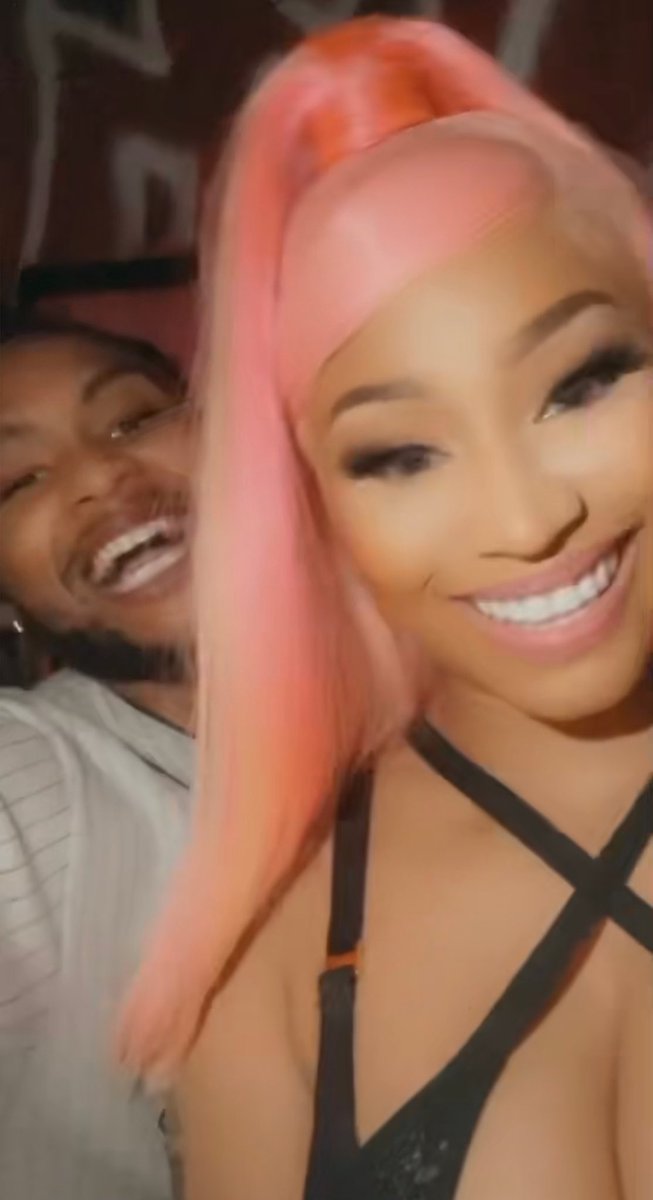 SleezeMaraj's tweet photo. Happy birthday to mother Sagittarius, I can write a book but you know the vibes
If she rocking- I’m rolling. 

Blessed to have experienced her and praying for more to come 🙏🏾 💕👑. #HappyBirthdayNicki #HappyPinkBirthday #HBDNickiMinaj https://t.co/EAtcEiopgw