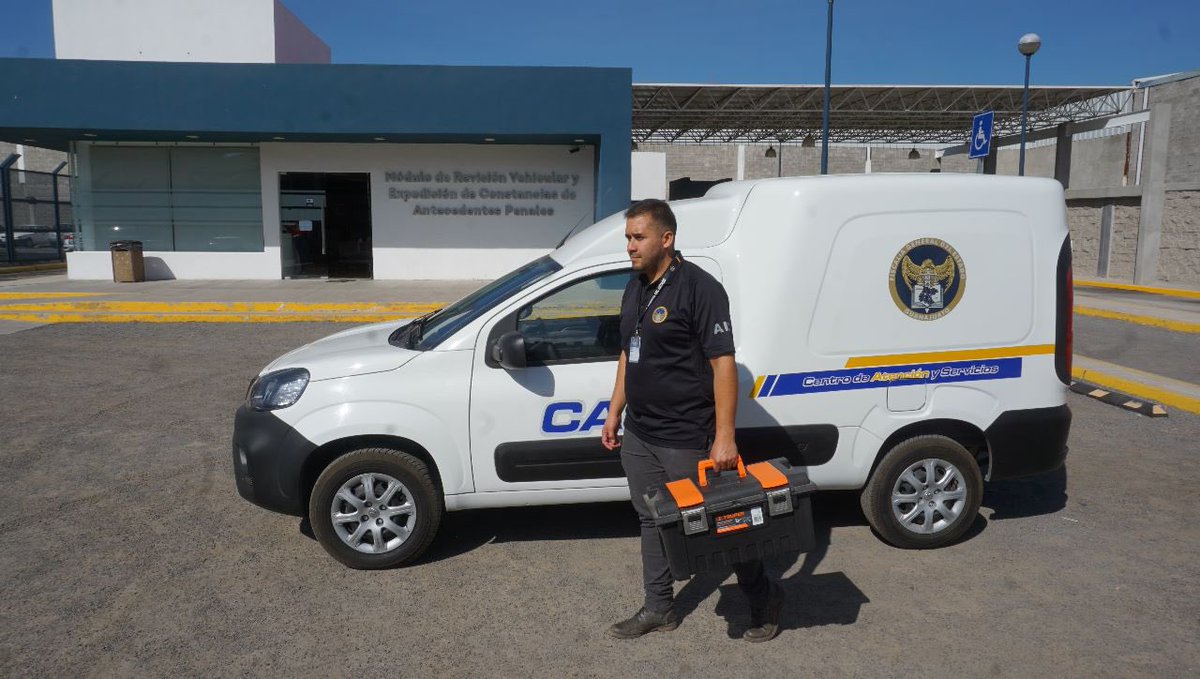 FGEGUANAJUATO's tweet photo. #SabíasQue la constancia de revisión vehicular te garantiza seguridad jurídica en las operaciones compra-venta que realices sobre vehículos automotores, descartando su posible vinculación con hechos delictivos.

Obtenerla es muy sencillo, ingresa a nuestro portal e infórmate 

💻 https://t.co/tcDLowEwrn

#15AñosInnovando
#SomosLosMejoresDelPaís
#SomosInvestigadores