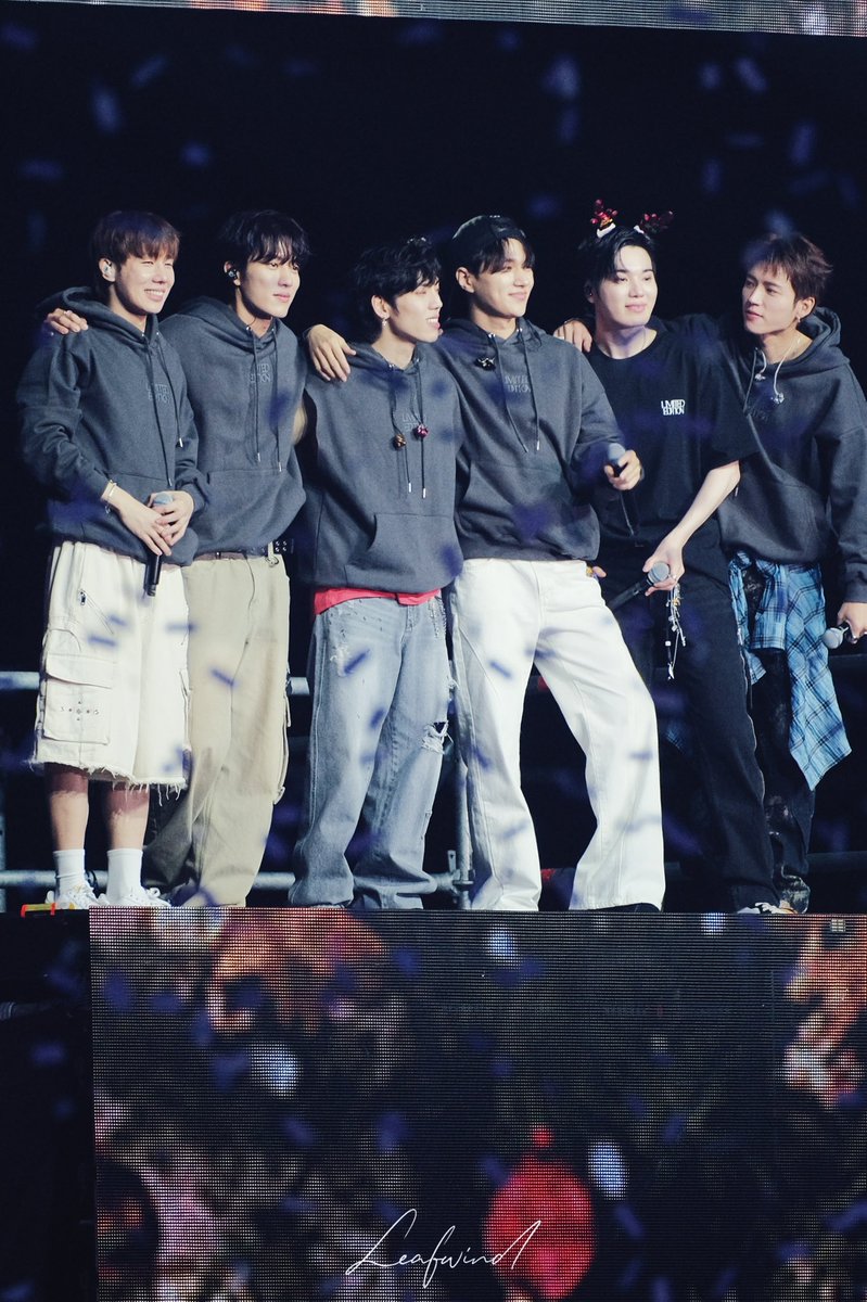 yuuuuu001118's tweet photo. 241208 INFINITE LIMITED EDITION
15TH ANNIVERSARY CONCERT

#남우현 #우현 #인피니트 #INFINITE #woohyun #namwoohyun #엘 #명수 #김명수 #myungsoo #ミョンス #金明洙
#성규 #김성규 #KIMSUNGKYU
#이성열 #성열 #SONGYEOL  #이성종 #성종쿨한 #동우 #장동우 https://t.co/FPvDzeo4gT