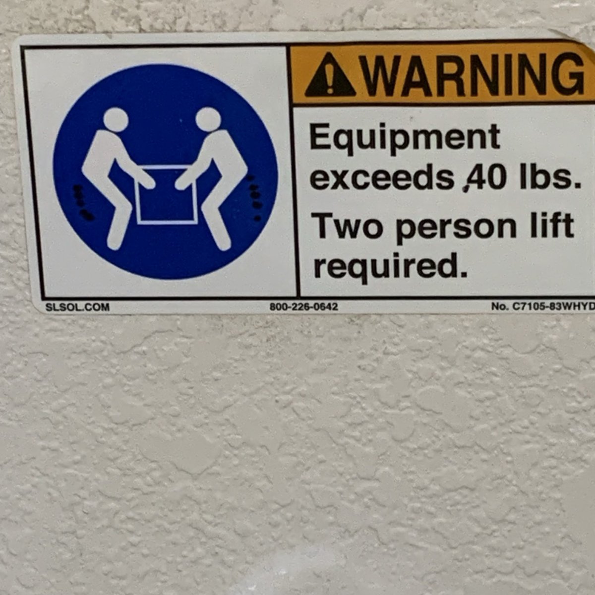 BillyGifford5's tweet photo. This is in the bathroom at one of the places we clean. #no heavy lifting. https://t.co/zNPt9kZ03v