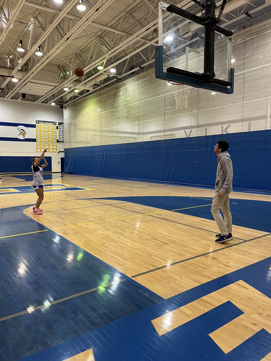 Day 2 of our 25 Days of Howell-i-day gratitude! Today we would like to recognize Coach Fortner. Coach Fortner has been an asset to the program between his knowledge of the game, building relationships, and the time he dedicates to the program! Thank you!#etH
