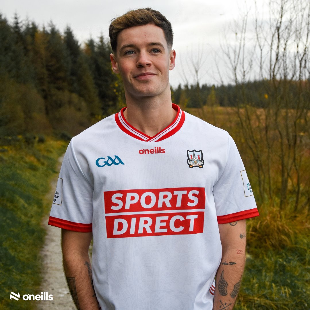 ONeills1918's tweet photo. The new Cork jersey isnโt just for the pitch โ itโs made for the fans, too.
Shop now, https://t.co/zvCe7ldh3h๐ดโช
#Cork #corkgaa #jersey #gaa #jerseystyle #ireland #irishcore #oneills #oneillssportswear #football #soccer https://t.co/cBVVdOt09A