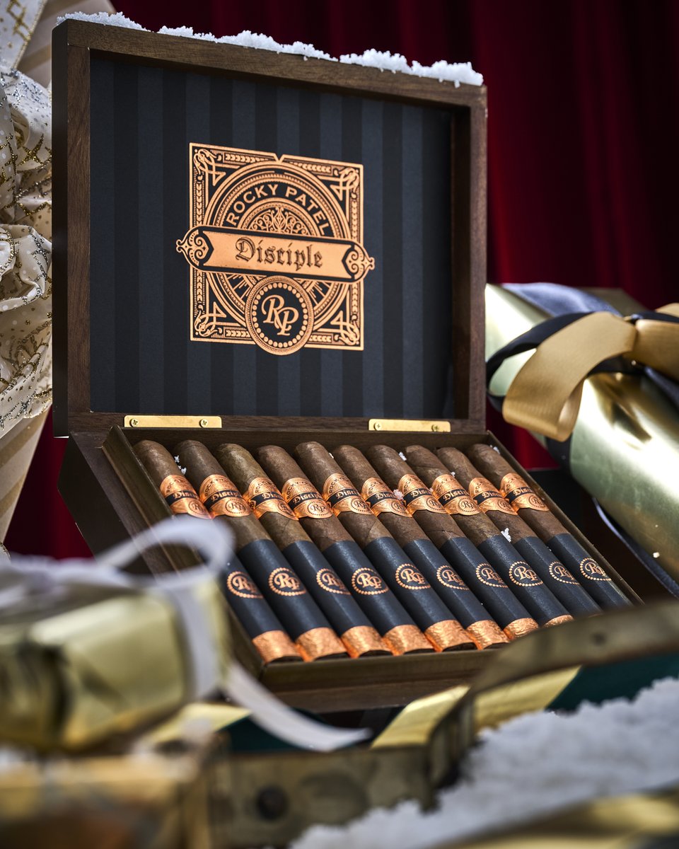 RockyPatelCigar's tweet photo. Ready to light up the night with Rocky Patel! Which cigar is your go-to party companion? Let us know!
#rockypatelcigars #holidaycigar #premiumcigars #nightlife #cigarlover #luxurycigars #partystarter #cigaraficionado #smokingsession https://t.co/Tx1CBDYYAt