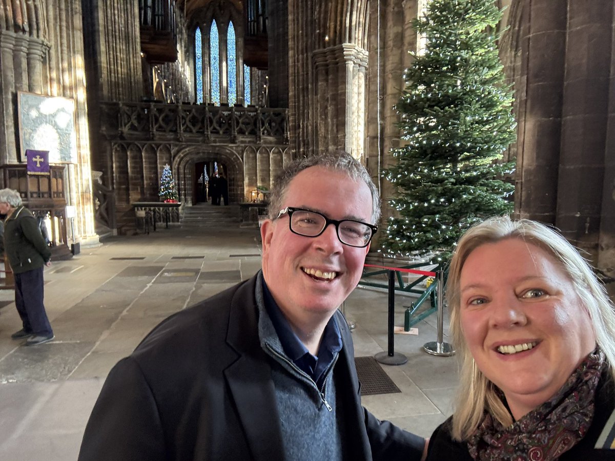 Fiona Winter (@fiona_w_rcpsg) on Twitter photo Beautiful morning to remember Maister Peter Low and celebrate the 425th birthday of <a href="/rcpsglasgow/">Royal College of Physicians & Surgeons of Glasgow</a>. Also great to bump into <a href="/ProfMalcolmSim/">Malcolm Sim</a> and enjoy his music! Beautiful morning to remember Maister Peter Low and celebrate the 425th birthday of <a href="/rcpsglasgow/">Royal College of Physicians & Surgeons of Glasgow</a>. Also great to bump into <a href="/ProfMalcolmSim/">Malcolm Sim</a> and enjoy his music!