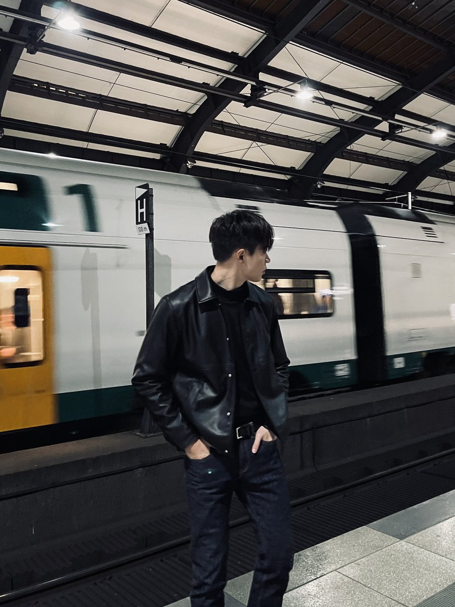 •ＢŁ' • tweet media