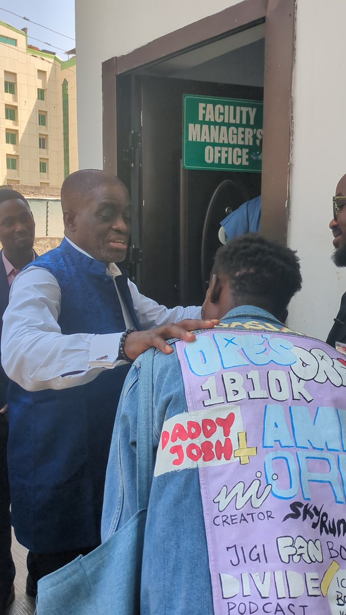 Amb_Ore's tweet photo. "Chanced encounters are not chance at all"

Today I met the first Minister of God, I ever intentionally followed. Rev. Chris Delvan's tapes were the first taste of the gospel plainly presented I heard (2010)

This meeting is one of my 2024 highlights ❤️

Thank you @pst_iren 🥺❤️ https://t.co/sjTCSdOFFW