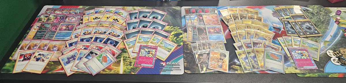mean_goat's tweet photo. Me and @Davve208 went 3-0 in our local #playpokemon leagues team tournament playing the same 60 cards but at opposite ends of the rarity spectrum 😂

#shinycardboard https://t.co/0phLcsk8pb