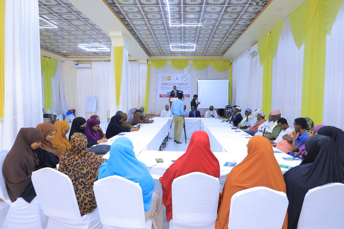 IfrahFoundation's tweet photo. With support from @UNFPA_SOMALIA, we brought together 40 key stakeholders-state ministers, police, CSOs, religious leaders, & policymakers in #Galmudug to advocate for the effective implementation of the #FGMAct & raise awareness. Together, we’re driving meaningful change.#ActNow https://t.co/kGW6fR86fw