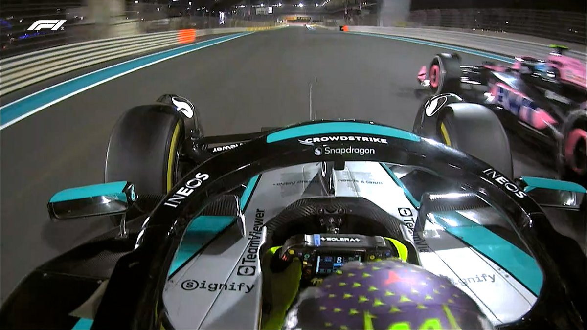 F1's tweet photo. LAP 43/58

Here comes Hamilton... He's gone past Gasly and is up to P5 with his team mate Russell 10 seconds up the road 

#F1 #AbuDhabiGP https://t.co/hcAVVs0nCA