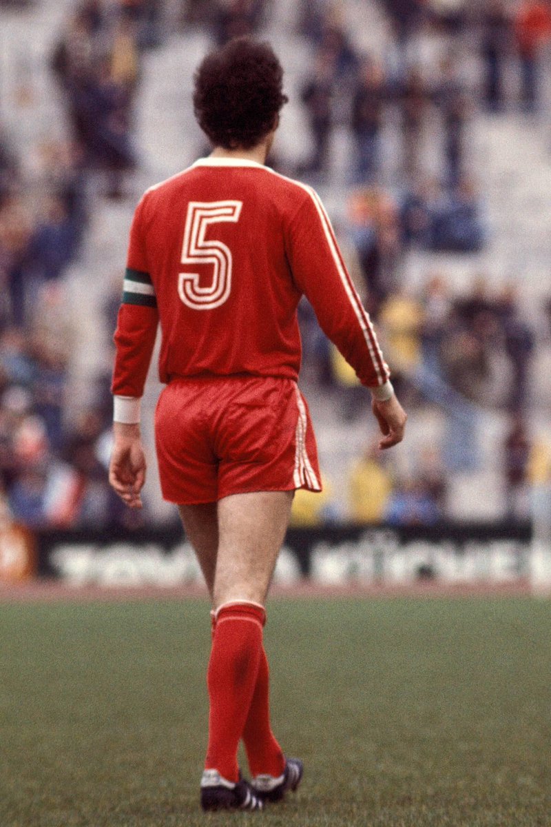 Classic Football Shirts tweet media