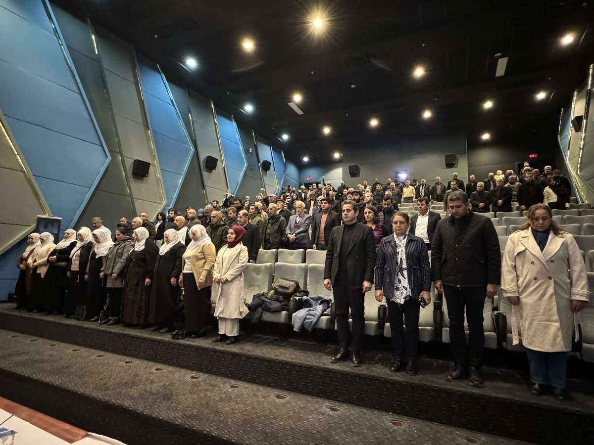 dempartiamed's tweet photo. ESP, #Atılım Gazetesi’nin 30. yıl dönümü dolayısıyla “Ortadoğu’da Bölgesel Gelişmeler, Savaş Riski ve Ezilenlerin Durumu” sempozyumu düzenledi. Sempozyuma İl Eş Başkanlarımız, Kadın Meclisi Sözcümüz ve il örgütümüzle birlikte katıldık.

“Faşizmi yıkmak için şimdi atılım zamanı” https://t.co/lFHZMANVWL