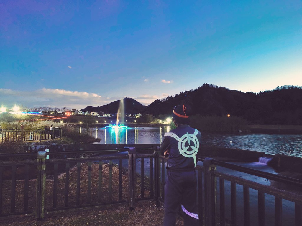 cos ネタ
あれがブラヴィッシーモか…（違う）

#CNSコス  #CNS宮ヶ瀬イルミネーション