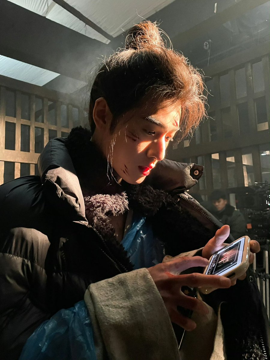 aesthemee's tweet photo. Li yunrui, it's time for you to shine baby 😭 my man deserves ✨️ 

PLEASE WATCH THIS DRAMA!! 

#LiYunrui #Blossom https://t.co/Dv8iBG1hKB