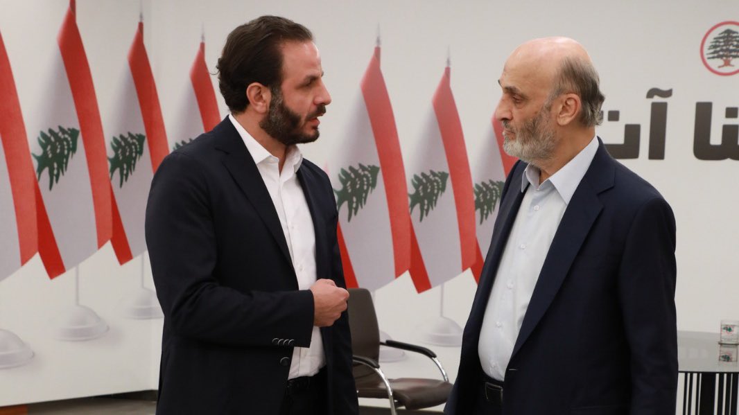 marcgsaad's tweet photo. قال يوماً سمير جعجع:
"لا يعتقدنّ معتقد أنّ اللّه قد مات او أنه لا يتدخل في التاريخ،
لأنه ومهما تكن الطريق طويلة، صعبة، شاقة، ومتعرجة
فإنّه في نهاية المطاف
لن تكون إلا مشيئته
وكما في السماء كذلك على الارض"

ما بيصح إلا الصحيح
#سقط_الأسد https://t.co/FZujhseJJ1