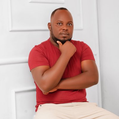 papauganda tweet picture