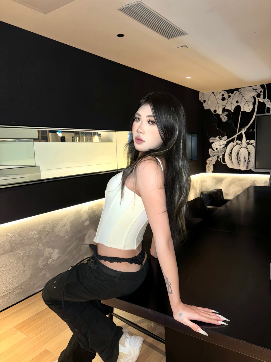 yzing278's tweet photo. 你要如何 我们就如何#人妖#男娘#伪娘#外围#ts#cd#贵阳ts#贵阳cd https://t.co/yGbv69UNHP