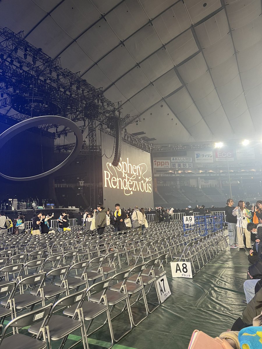 presentfromvous's tweet photo. 楽しい夜だったぜ、おやすみ世界 https://t.co/zwzXwwfa4r