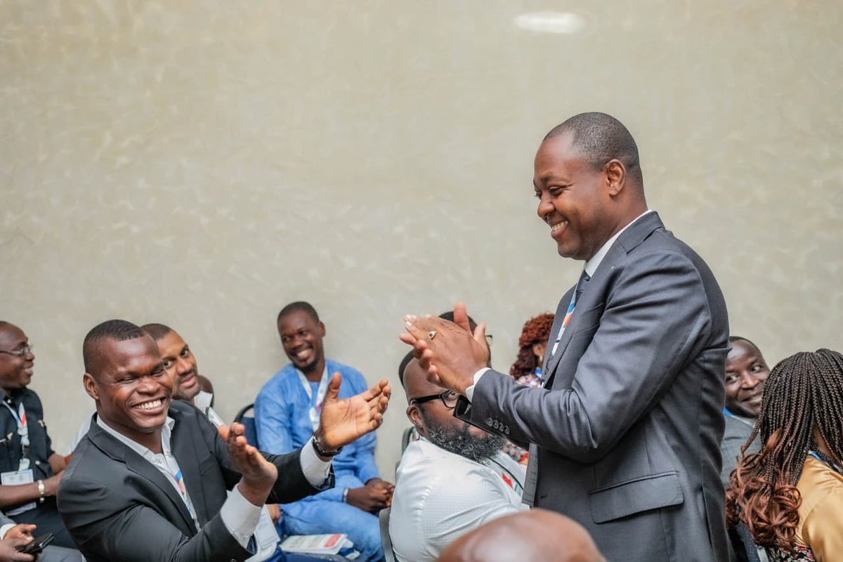 Félicitations au président <a href="/AkpakiDeladem/">AKPAKI Déladem</a> reconduit à l’unanimité des membres du <a href="/cnotogofficiel/">CNOTOGO</a> pour un second mandat. Bonne chance au nouveau bureau!