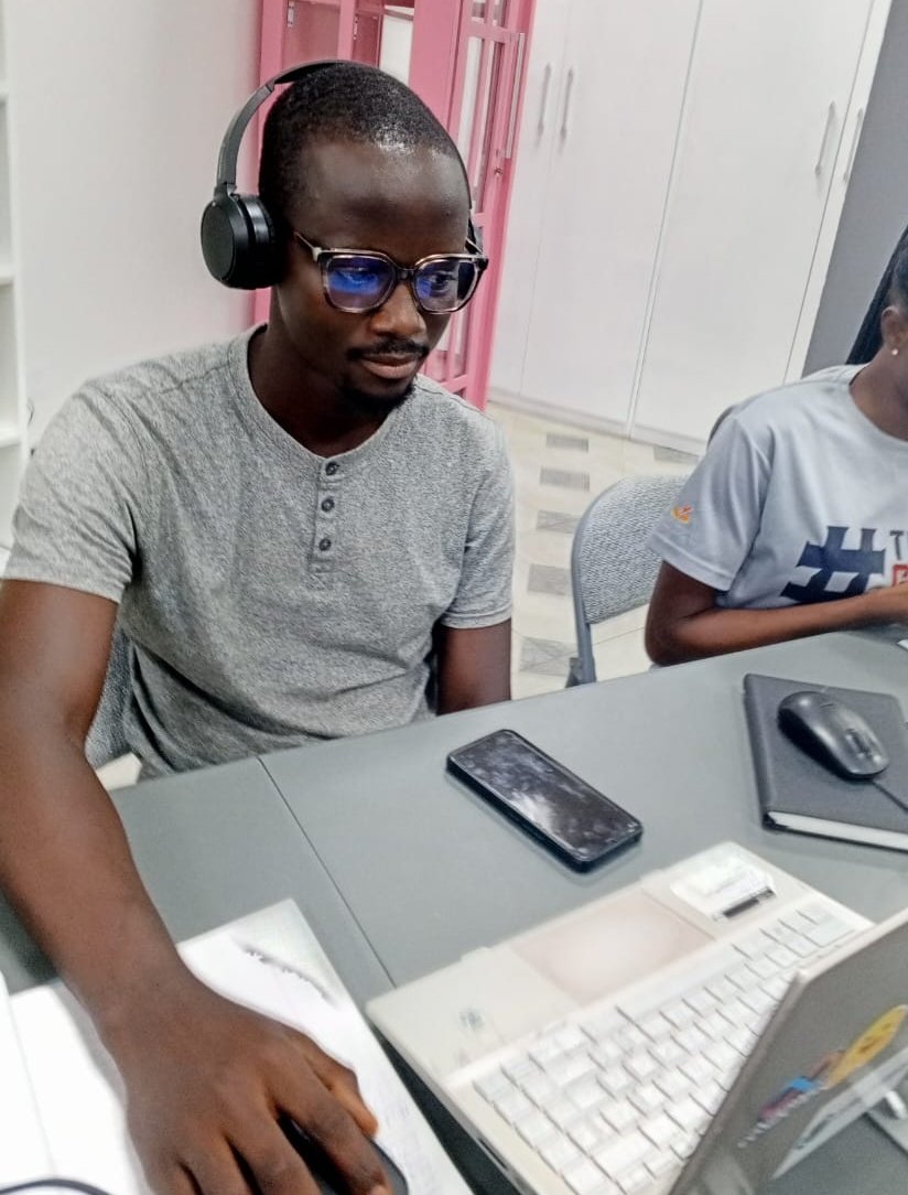 Agoetee's tweet photo. Editing Wikipedia pages of 2024 election results
#ofwa
#GhanaPolls2024ofwa https://t.co/oSiZsHmWz8