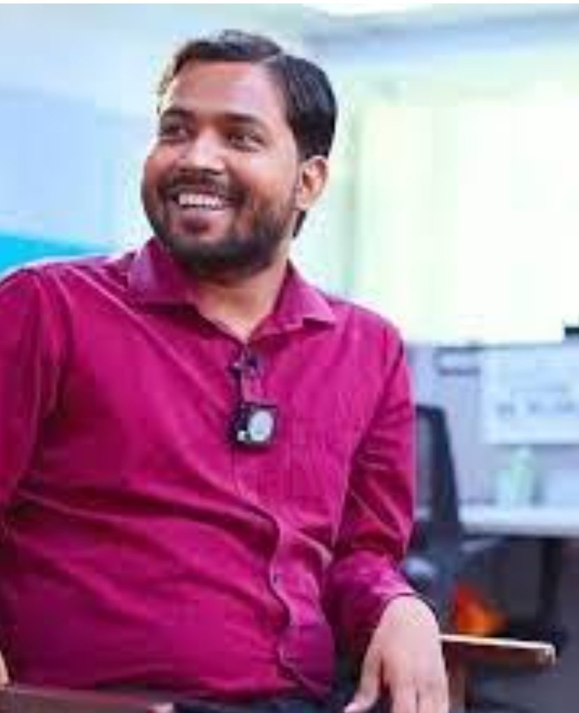 EklavyaRai1's tweet image. इलाहाबाद में आंदोलन सफ़ल हुआ क्योंकि वहाँ कोई नेता नहीं था और धरना आयोग के सामने चल रहा था। बिहार में ठीक उलट हुआ। आंदोलन को छात्रों द्वारा लीड किया जाना चाहिए था और आयोग के सामने से हटना न चाहिए था। उम्मीद है छात्र इन दोनों को याद रखेंगे
#Reopen70thBPSCForm
#Extend_70thBPSC_Exam